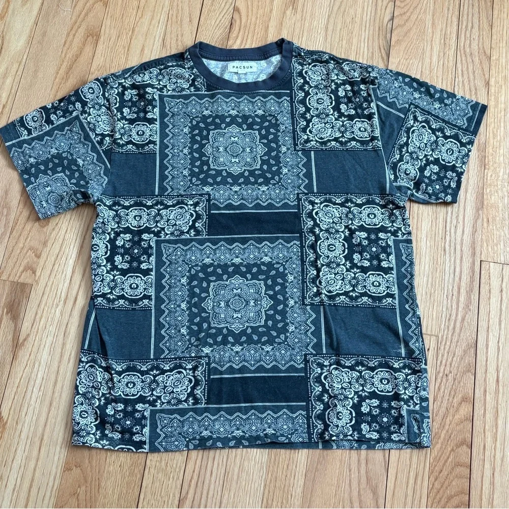 Men's Gray Patterned Shirt